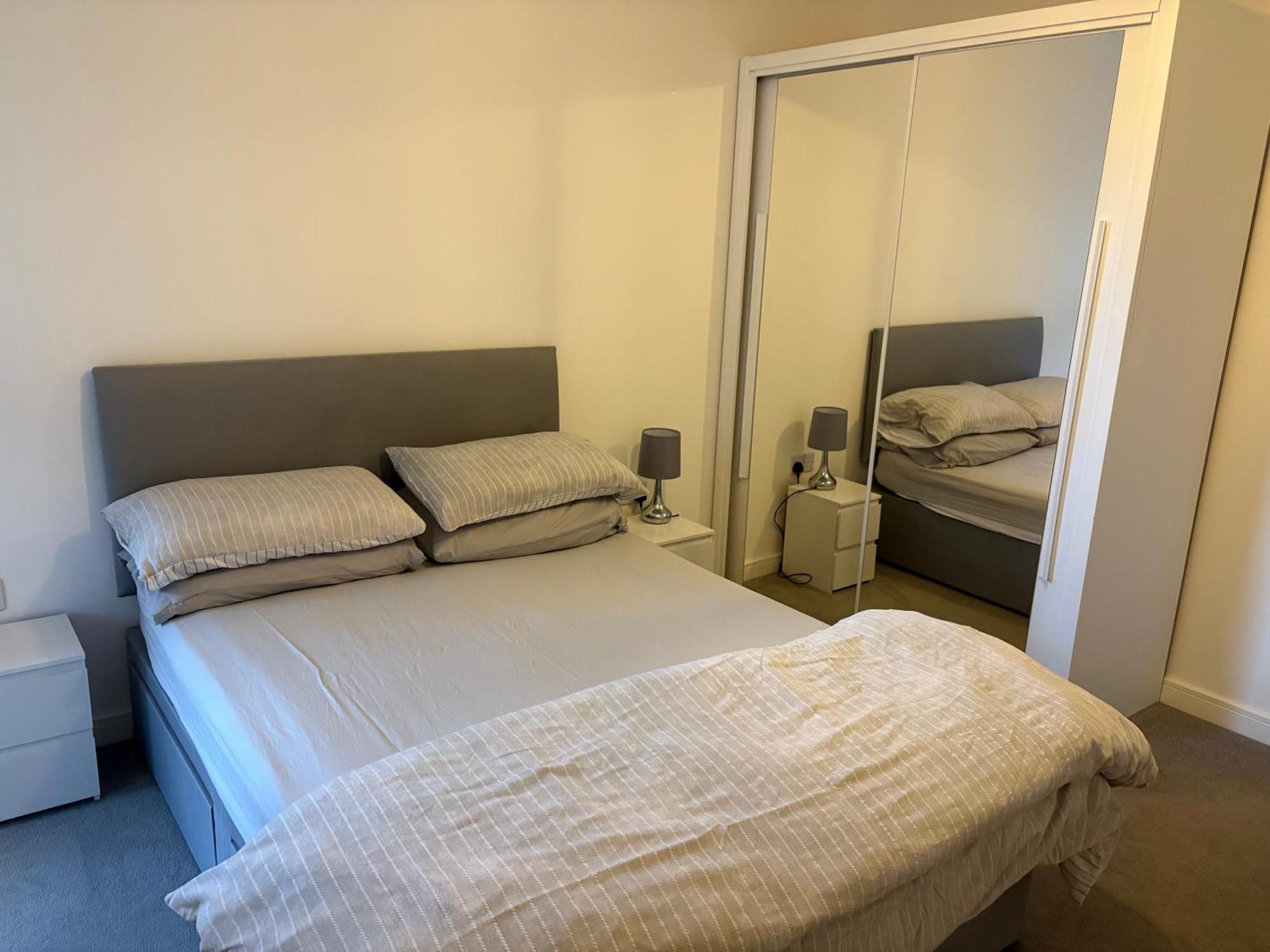 Spacious Apartment In The Heart Of Chelmsford Luaran gambar
